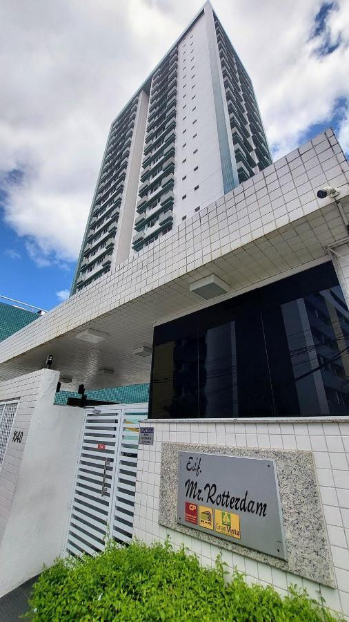Ape Com Vista Espetacular No Edif. Mr. Roterdam * Caruaru
